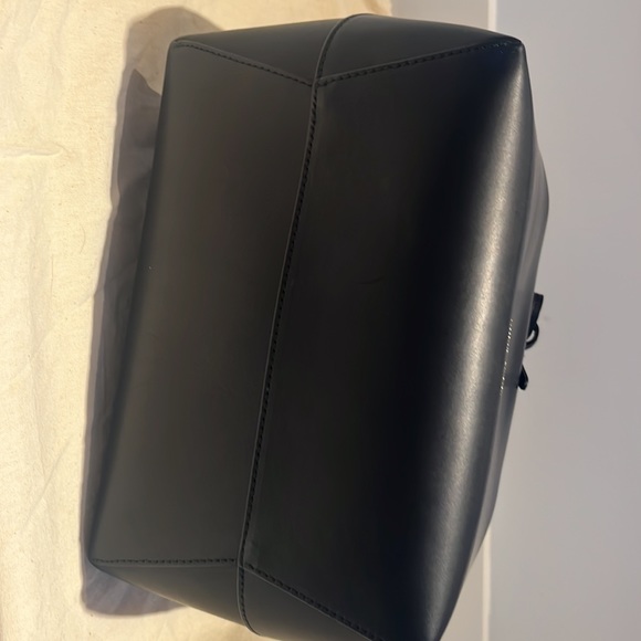 COPY - Mansur Gavriel bucket bag classic - Picture 4 of 7